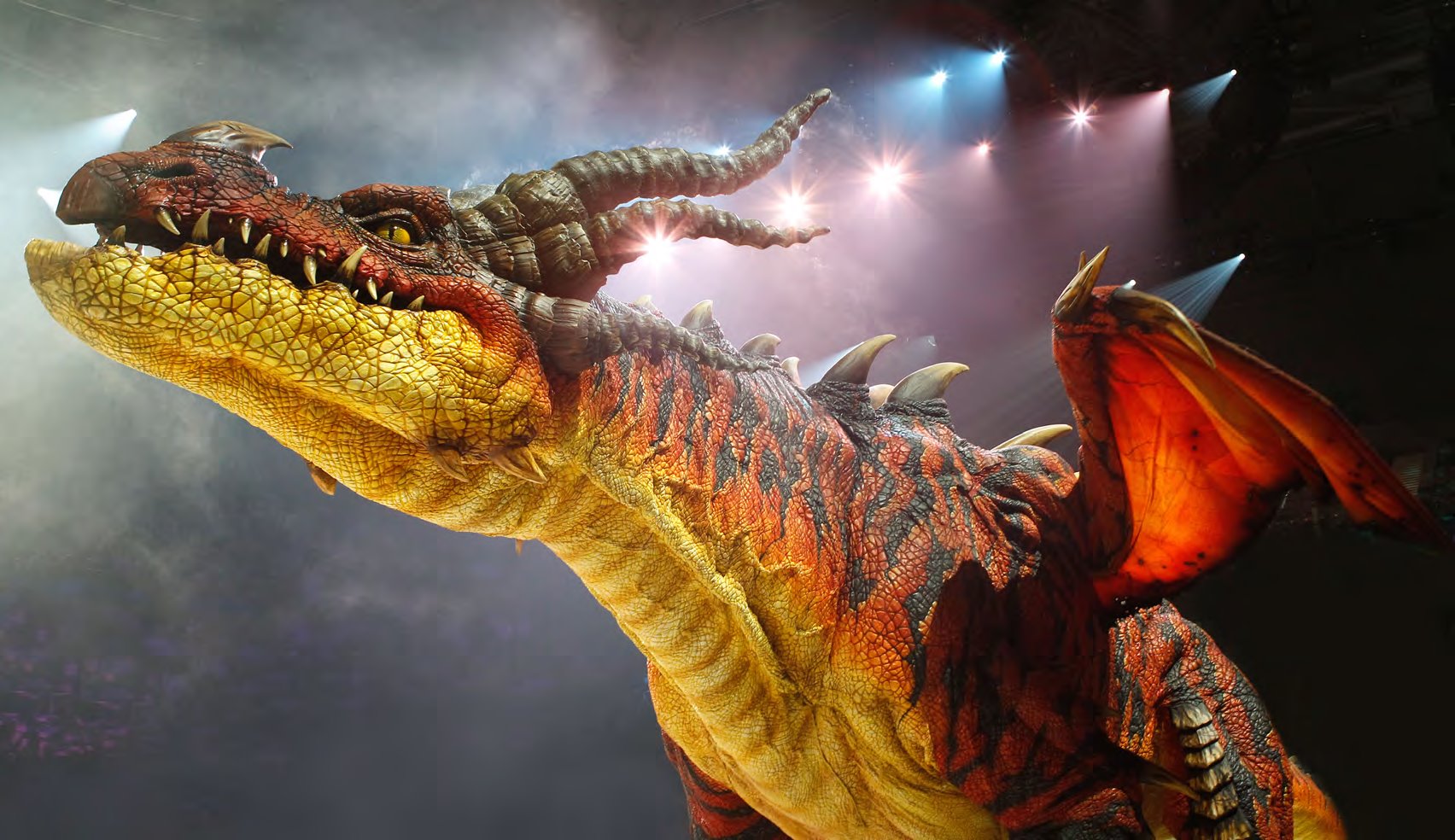 How to train your dragon live spectacular theatrecrafts